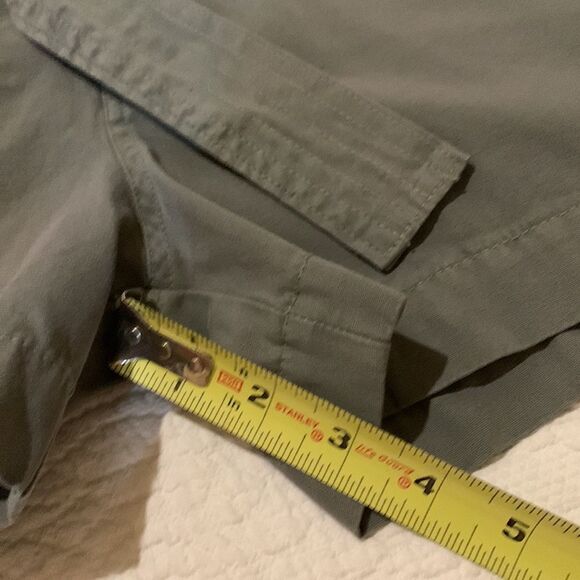 Bassike Canvas belted paper bag shorts. Size 00 - Picture 7 of 11